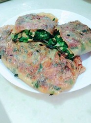 变异鸡蛋韭菜盒