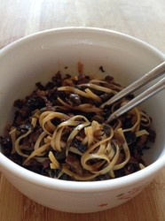 雪菜肉丝拌面