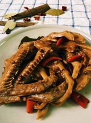 香辣卤鸭掌鸭翅