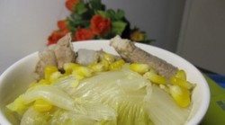 玉米排骨炖