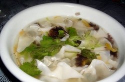 猪肉荠菜馄饨