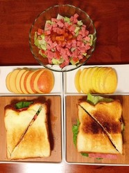 懒人版早餐一鸡蛋三明治