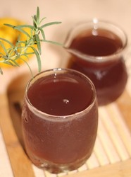 冰镇酸梅汤