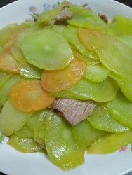 炒莴笋