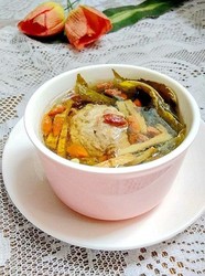 枸杞桑叶肉汁汤