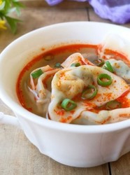 荠菜猪肉馄饨