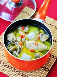 白萝卜炖鸡