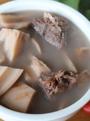 排骨炖藕汤