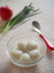 韭菜香菇鲜肉汤圆
