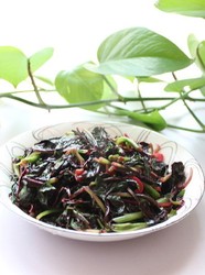 清炒红苋菜