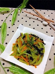 素炒莴笋丝
