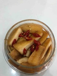 小米辣酱醋萝卜条