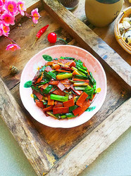 蒜苗炒豆干