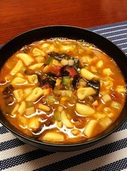 什锦烩麻食