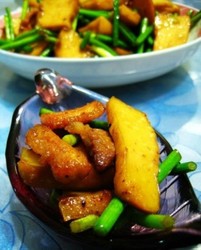 蒜薹炒咸豆干