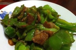 大辣椒炒肉