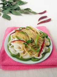 土豆辣椒拌面