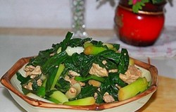 猪肉炒大蒜