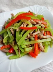 莴笋炒肉丝
