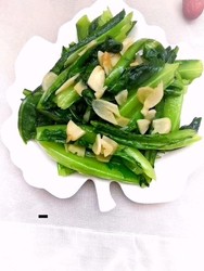 蒜炒油麦菜