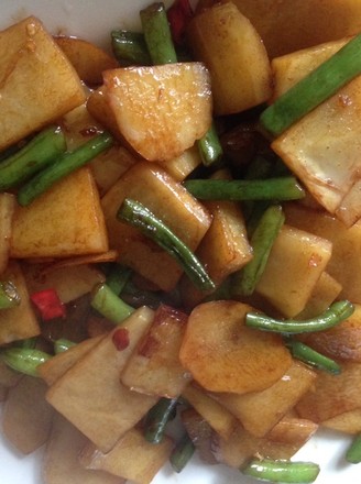 土豆片炒刀豆