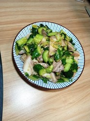猪头肉拌黄瓜