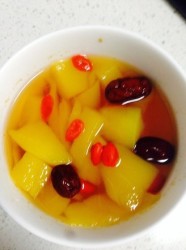 芒果红枣枸杞汤