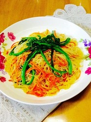 菜心炒米粉