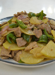 土豆炒猪肉