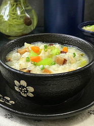 香菇狭鳕鱼蔬菜粥