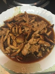 香菇炒肉丝