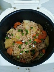 排骨土豆闷饭