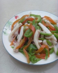 彩椒炒鱿鱼