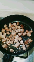 黑蒜安格斯牛肉粒