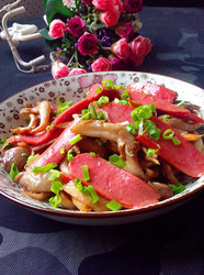火腿炒蘑菇