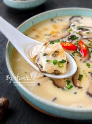 菌菇鸡蛋羹