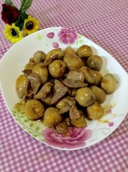 草菇炒肉片