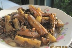 梅干菜烧茄子
