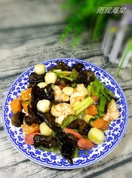 鱼丸木耳