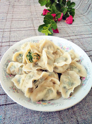 韭菜西葫芦猪肉馅水饺