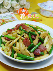 蒜薹腊肉炒雷笋