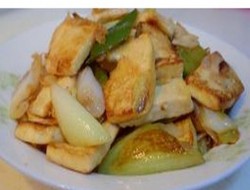 大葱快炒豆腐