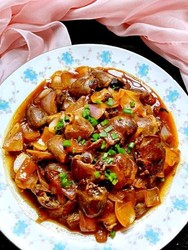 鸡心炒洋葱