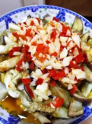 孜然蒜蓉蒸茄子