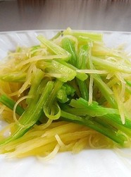 芹菜土豆丝