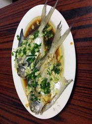 蒜香鲳扁鱼