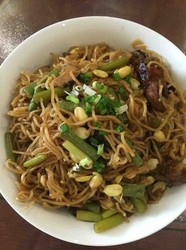 鸡腿卤面