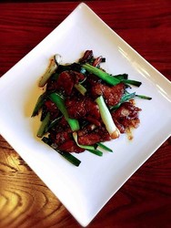 大蒜炒肉