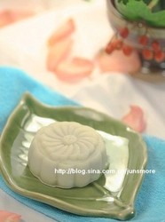 冰皮豆沙月饼