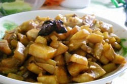 蒜香番茄炖茄子
